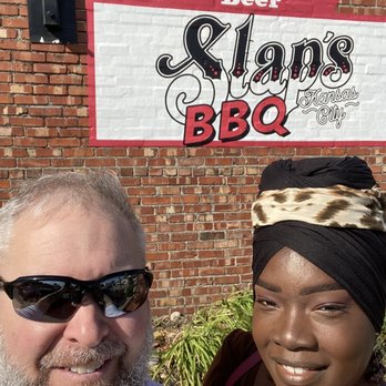 Slap's BBQ - Nothing validates a stop like a selfie with the company sign/logo in the back! - Barbeque Near Me - Kansas City, Kansas Slap's BBQ - Nothing validates a stop like a selfie with the company sign/logo in the back! - Barbeque Near Me - Kansas City, Kansas