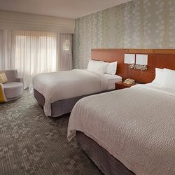Courtyard by Marriott Harrisburg Hershey