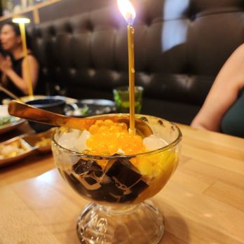 Manaao - Coconut Ice Cream - Thai Near Me - Tustin, California