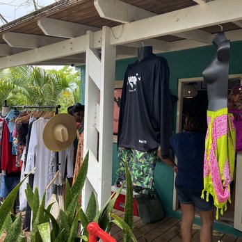Mi Pequeña Patria Boutique - Women's Clothing Near Me - Culebra, Puerto Rico Mi Pequeña Patria Boutique - Women's Clothing Near Me - Culebra, Puerto Rico