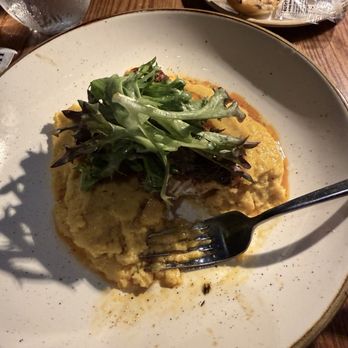 Saltine - Seafood Near Me - Norfolk, Virginia