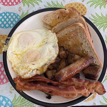 Daydreamers - Good Morning Sunshine yummy traditional breakfast - Breakfast & Brunch Near Me - Safety Harbor, Florida