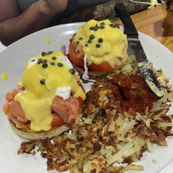 Sara's Kitchen - Salmon eggs benedict - Breakfast & Brunch Near Me - Palm Beach Gardens, Florida Sara's Kitchen - Salmon eggs benedict - Breakfast & Brunch Near Me - Palm Beach Gardens, Florida