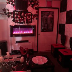 Vajazzled Kitty Wellness Center - Sooo relaxing and she even gives you hors d'oeuvres