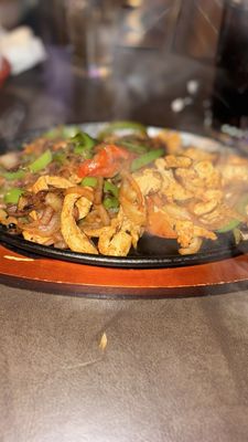 Chales Kitchen & Cantina by null