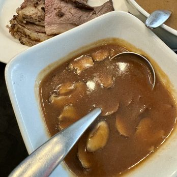 Cafe Belmont - 01.01.24 prime rib sauce w/ mushrooms - American Near Me - Pasay City, NCR