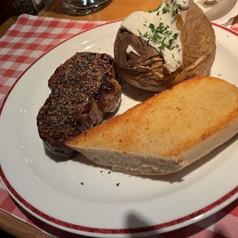 BLOCK HOUSE - Mrs. Rumpsteak - Steakhouses Near Me - Sylt, SH