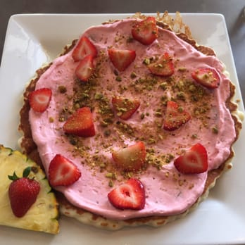 Moena Café - Strawberry and cream pancake! - Cafes Near Me - Honolulu, Hawaii