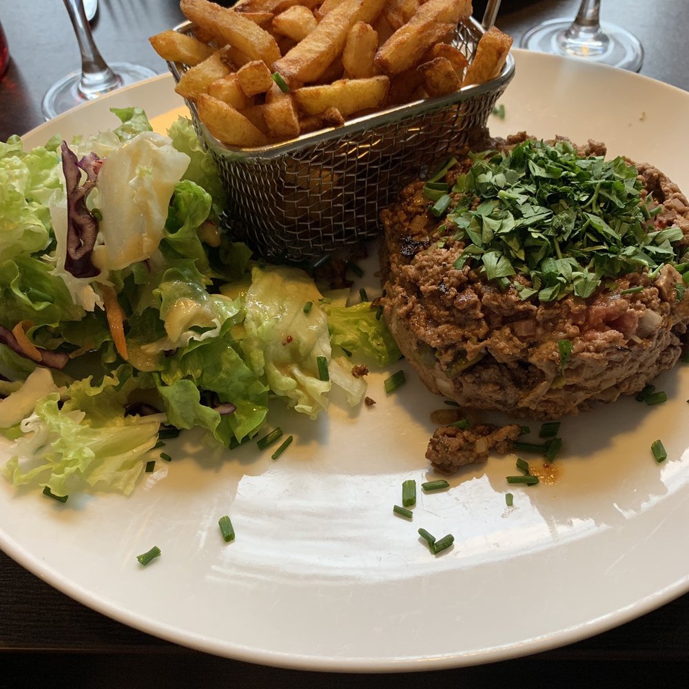 Gascon Tartare....yummy! Gascon Tartare....yummy!