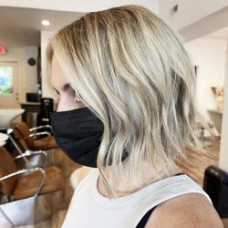 Nightbird Salon
