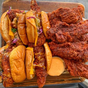 Dave's Hot Chicken - Chicken Shop Near Me - Philadelphia, Pennsylvania Dave's Hot Chicken - Chicken Shop Near Me - Philadelphia, Pennsylvania