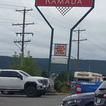 Ramada by Wyndham Williams Lake - Signage - Hotels Near Me - Williams Lake, British Columbia Ramada by Wyndham Williams Lake - Signage - Hotels Near Me - Williams Lake, British Columbia