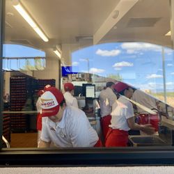 In-N-Out Burger - Drive thru window