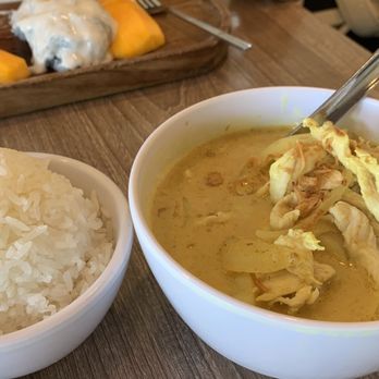 Siam Station - Yellow Curry with Jasmine Rice - Thai Near Me - Irvine, California Siam Station - Yellow Curry with Jasmine Rice - Thai Near Me - Irvine, California