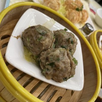 HL Peninsula Restaurant - Steamed Beef Meatballs. - Dim Sum Near Me - Milpitas, California