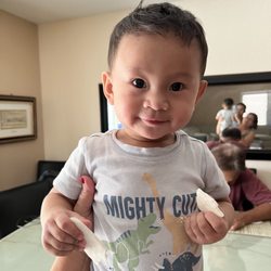Buzzes 'n Beehives