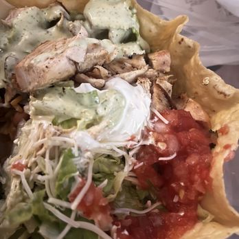 El Pollo Loco - Classic chicken tostada with sour cream - Fast Food Near Me - Escondido, California El Pollo Loco - Classic chicken tostada with sour cream - Fast Food Near Me - Escondido, California
