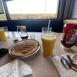 Four B's Restaurant