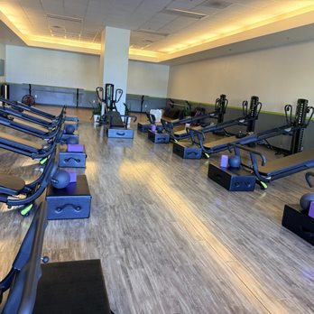 SolFlo - The studio - Pilates Near Me - Oceanside, California SolFlo - The studio - Pilates Near Me - Oceanside, California