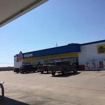 Stripes - Front of store, seen from gas pumps - Convenience Stores Near Me - Hewitt, Texas Stripes - Front of store, seen from gas pumps - Convenience Stores Near Me - Hewitt, Texas