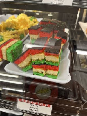 Tenuta's Deli by null