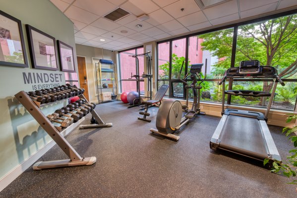 Oswego Hotel by null