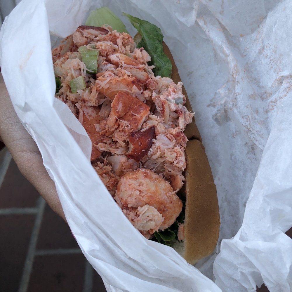 Quarterdeck - Lobster roll - Seafood Near Me - Edgartown, Massachusetts Quarterdeck - Lobster roll - Seafood Near Me - Edgartown, Massachusetts