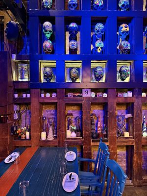 El Catrin Destileria by null