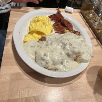 Biscuits Cafe - Biscuits and Gravy - American Near Me - San Tan Valley, Arizona