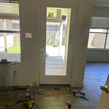 Sanders Handyman Service - Entry door replacement and paint - Handyman Near Me - Leander, Texas Sanders Handyman Service - Entry door replacement and paint - Handyman Near Me - Leander, Texas
