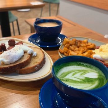 Forecast Coffee - Coffee & Tea Near Me - Whistler, British Columbia