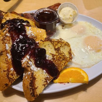 Two Chicks South - Poppy seed French toast combo - Breakfast & Brunch Near Me - Reno, Nevada