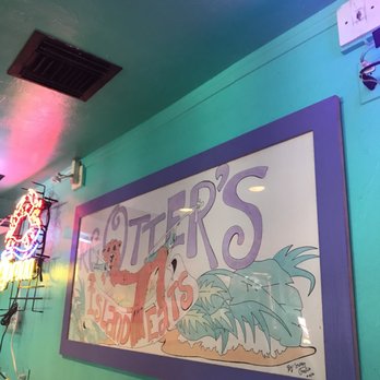 RC Otters Island Eats - Breakfast & Brunch Near Me - Captiva Island, Florida RC Otters Island Eats - Breakfast & Brunch Near Me - Captiva Island, Florida