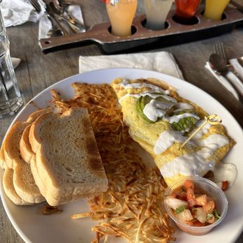 Broken Yolk Cafe - Breakfast & Brunch Near Me - Rancho Cucamonga, California Broken Yolk Cafe - Breakfast & Brunch Near Me - Rancho Cucamonga, California