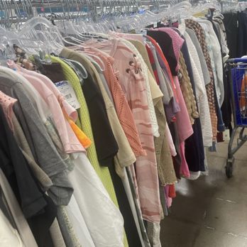 Gabe's - Women's Clothing Near Me - St. Charles, Missouri