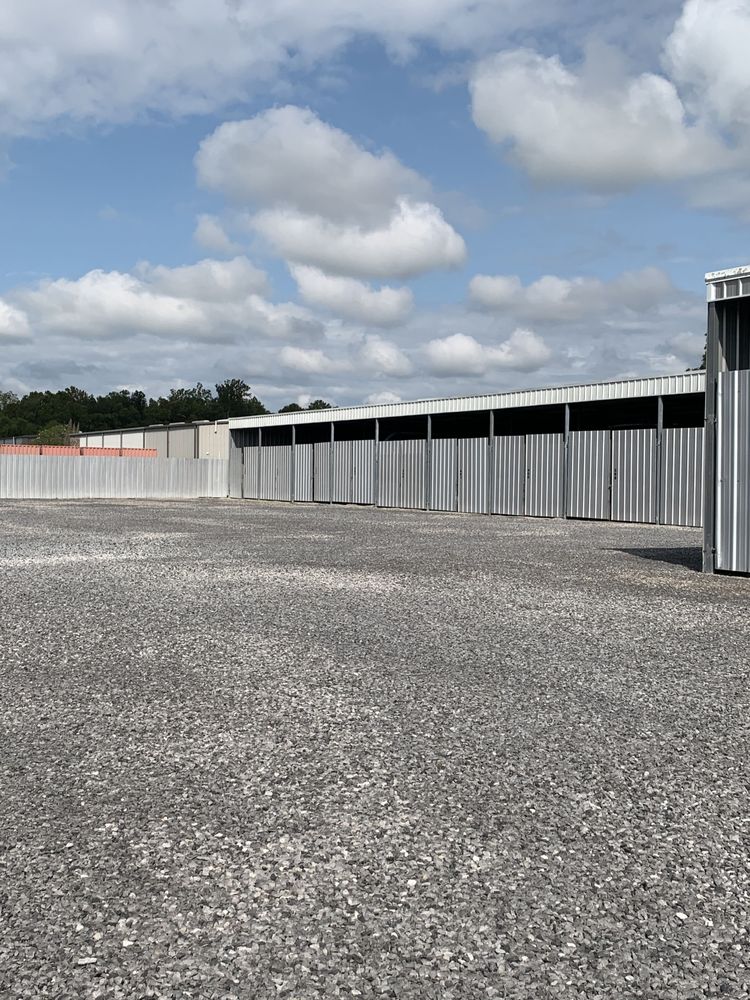 APPLETREE STORAGE Updated September 2024 10 Photos 11520 La431