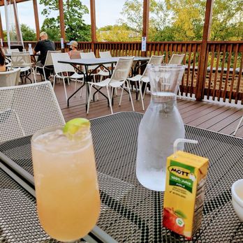 One Lake Brewing - Guava Get Away - Breweries Near Me - Oak Park, Illinois One Lake Brewing - Guava Get Away - Breweries Near Me - Oak Park, Illinois
