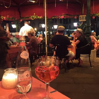 Café George V - View - Cafes Near Me - Paris, 75