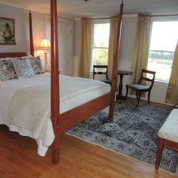 Chandler River Inn - H.E. Hall room, queen poster bed, river view