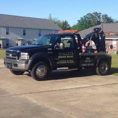 Affordable Towing - Do you need your car towed or motorcycle towing? We offer emergency service 24 hours a day, seven days a week! Call Us Today at (601) 264-0435!