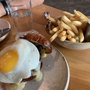 Squable - Brunch Burger and fries - Modern European Near Me - Houston, Texas