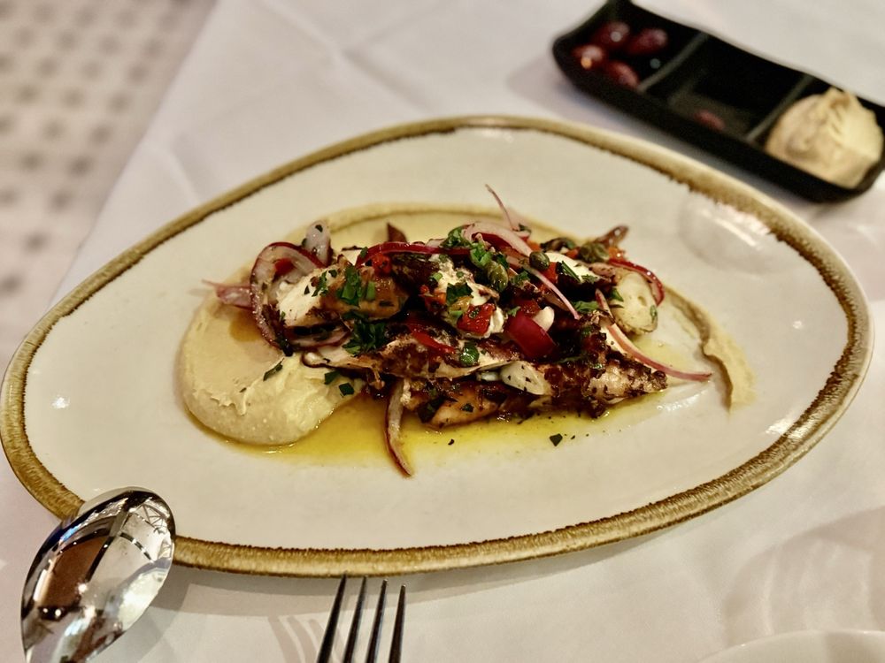 Kellari Taverna