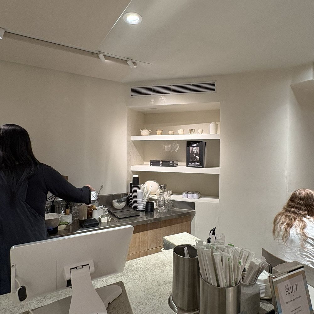 Tearoom By Calmplex - Coffee & Tea Near Me - New York, New York