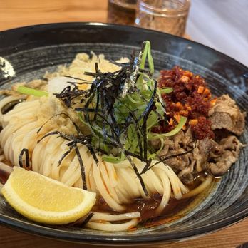 Somenya - Spicy beef udon (cold) - Japanese Near Me - Quincy, Massachusetts