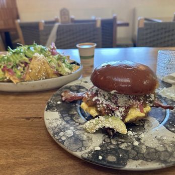 Amor A Mi - Breakfast Sandwich and Chilaquiles Verdes - Mexican Near Me - Burbank, California