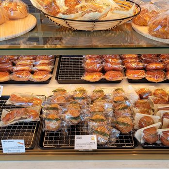 Tous Les Jours - Bakeries Near Me - Aurora, Colorado