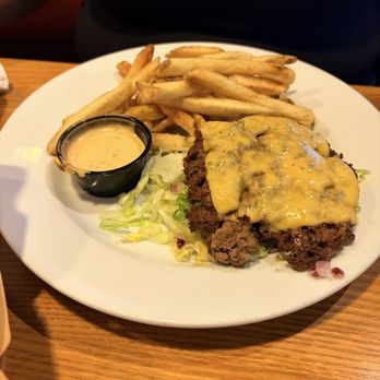 Chili's - American Near Me - Vista, California