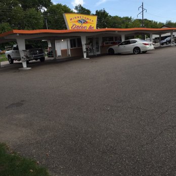 Minnetonka Drive-In Restaurant - Run down and lack of attention, like the food. - American Near Me - Spring Park, Minnesota Minnetonka Drive-In Restaurant - Run down and lack of attention, like the food. - American Near Me - Spring Park, Minnesota