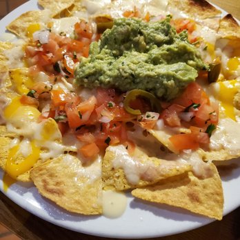 La Chelinda - Chelinda nachos - Cocktail Bars Near Me - Madrid, M