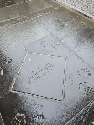 Edinburgh City Chambers by null